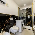 B&b-apartment-sleeps3-parking-balcony-petfriendly *