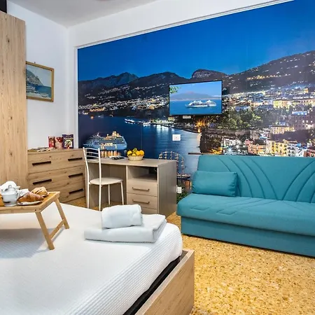 B&B-Mini-Apartment-With Kitchen Апартаменты *