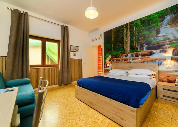 Apartment B&b-apartment-sleeps3-parking-balcony-petfriendly *